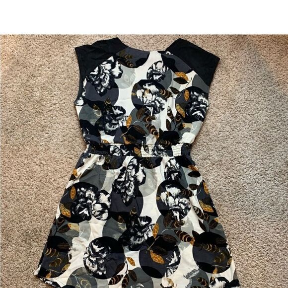 BAR III Floral Zip Front Mini Dress M - Picture 8 of 12